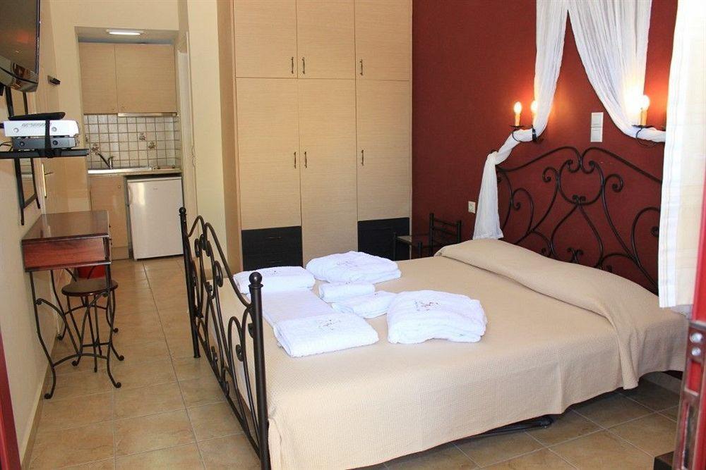 Greka Ionian Suites Agia Efimia Exterior foto