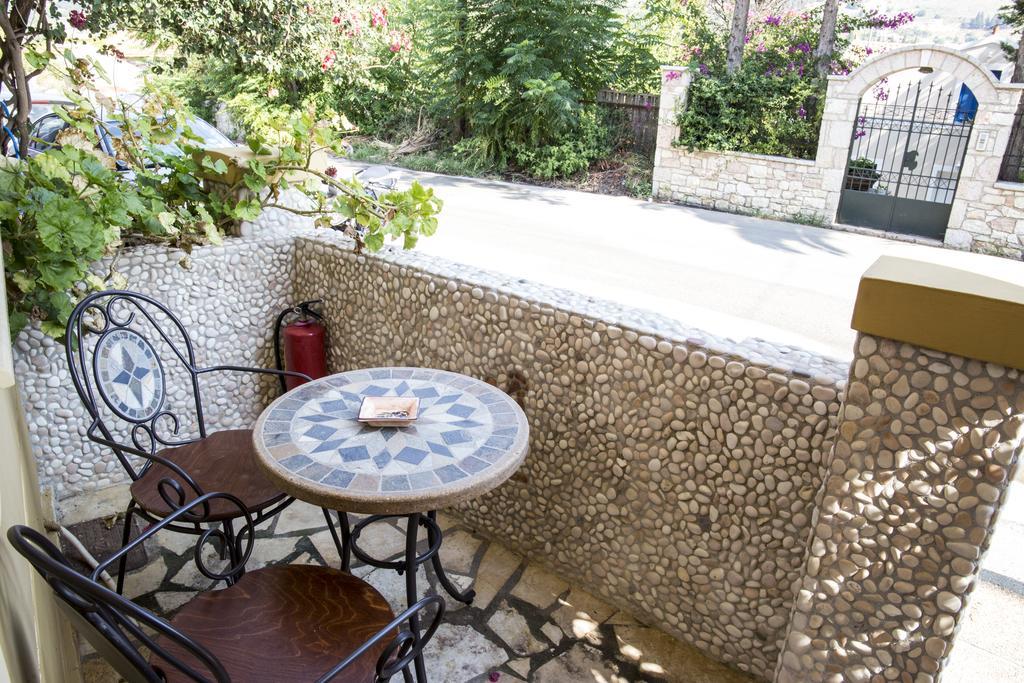 Greka Ionian Suites Agia Efimia Exterior foto
