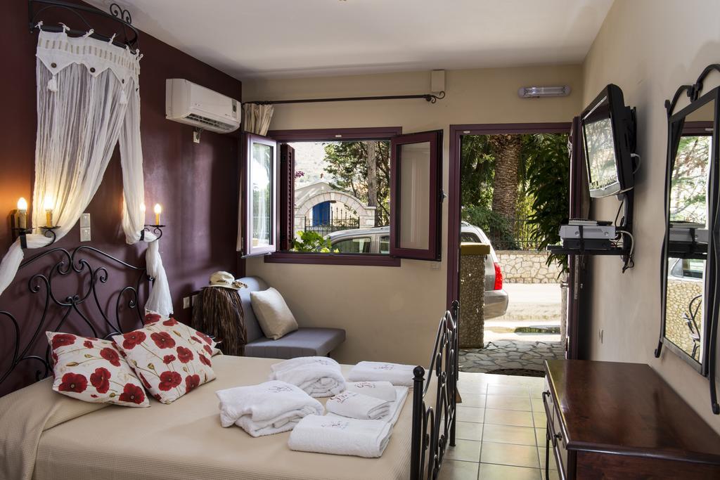Greka Ionian Suites Agia Efimia Exterior foto