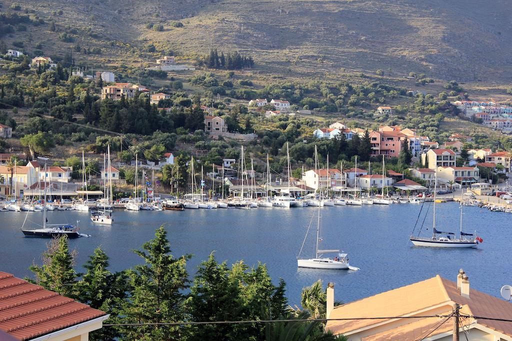 Greka Ionian Suites Agia Efimia Exterior foto