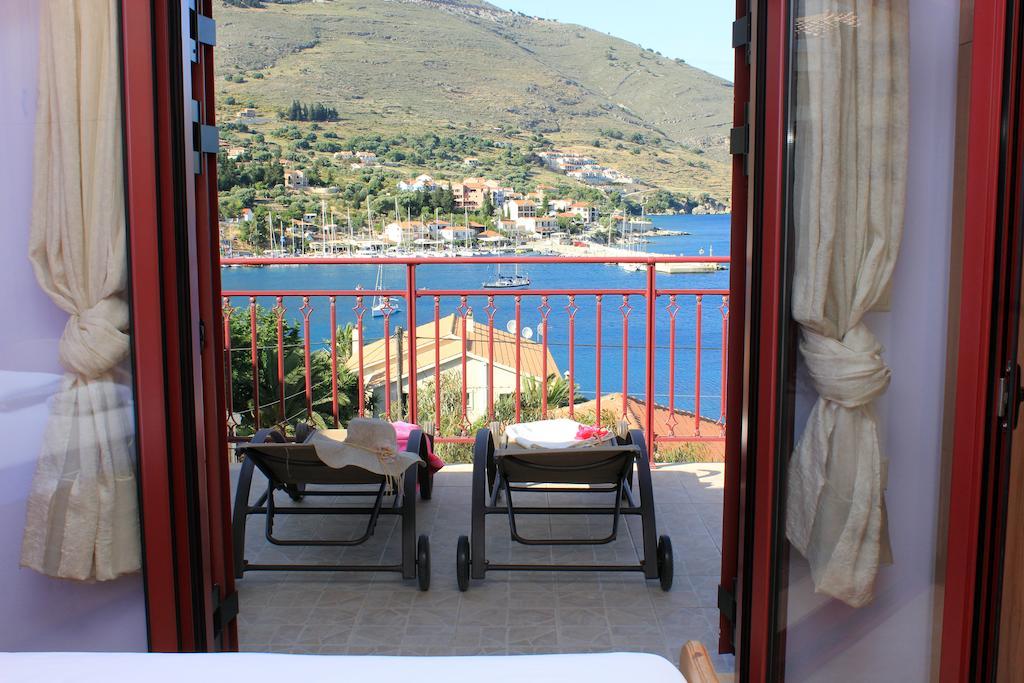 Greka Ionian Suites Agia Efimia Exterior foto