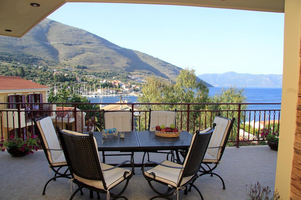 Greka Ionian Suites Agia Efimia Exterior foto