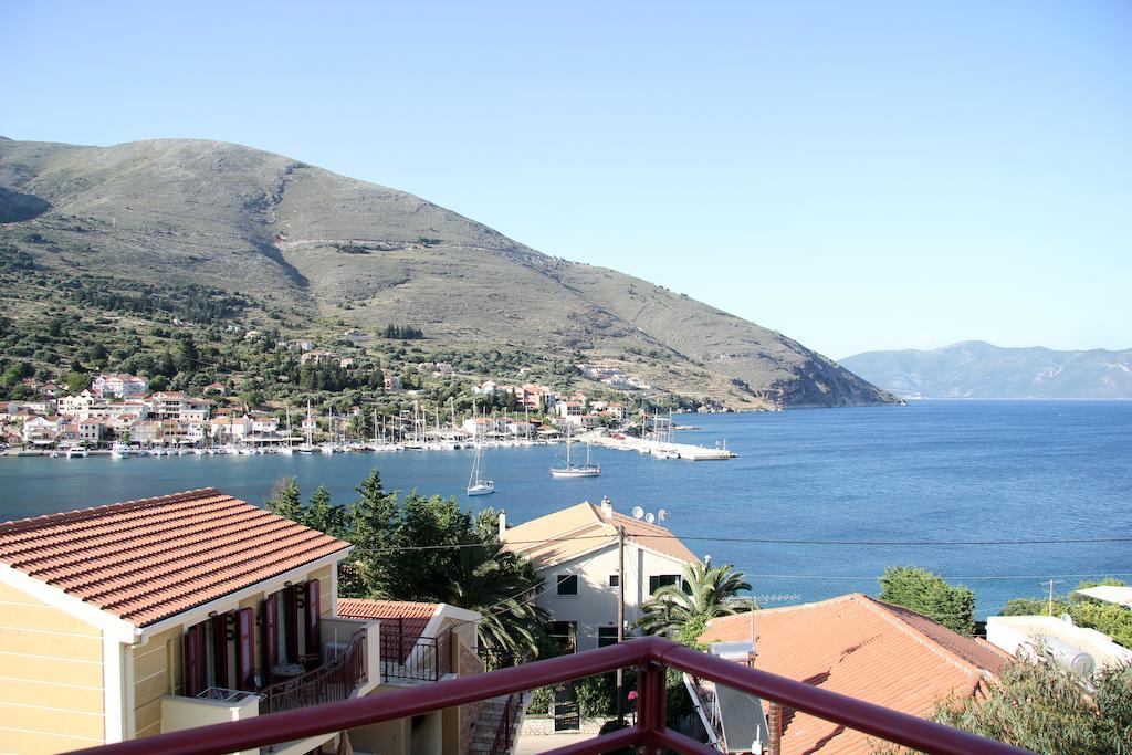 Greka Ionian Suites Agia Efimia Exterior foto