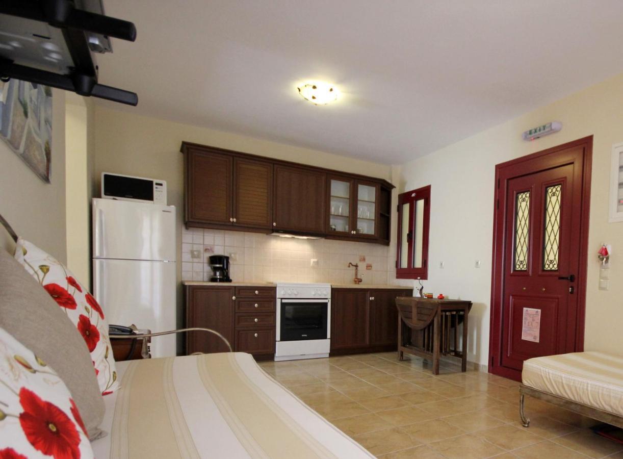 Greka Ionian Suites Agia Efimia Exterior foto