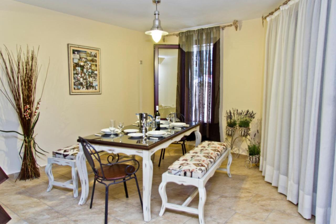 Greka Ionian Suites Agia Efimia Exterior foto